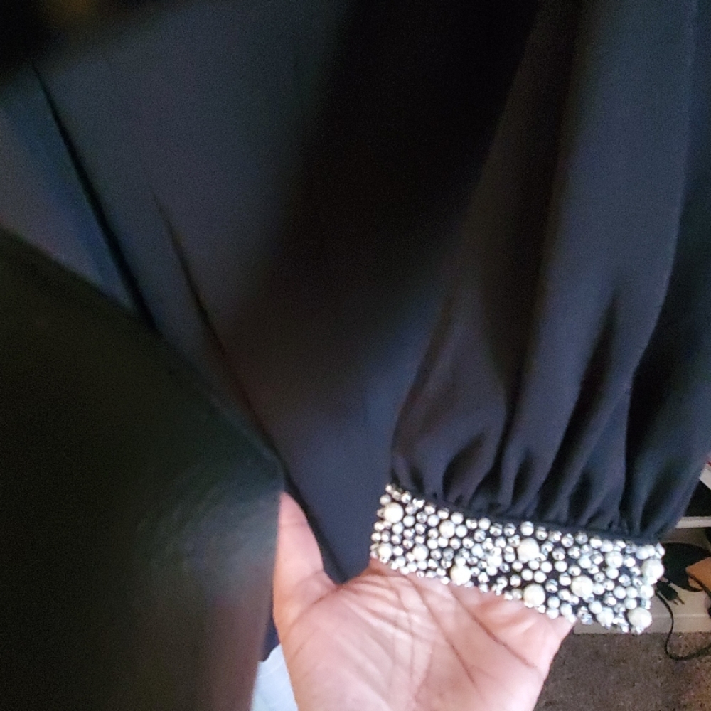 Dress - Picture 5 of 6